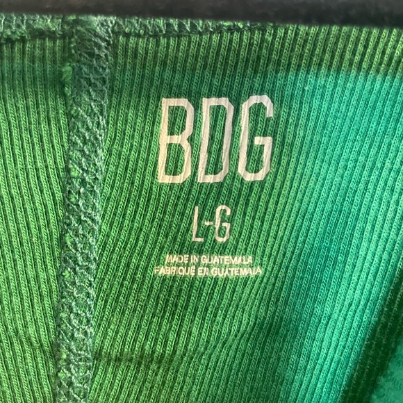 Urban Outfitters IDGAF 90s/Y2K-Ish Crop Top Size Large-Like New - Picture 5 of 6